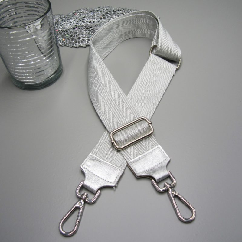 Taschengurt Schulterriemen silber , einfarbig changierend silber-grau, Karabiner silber
