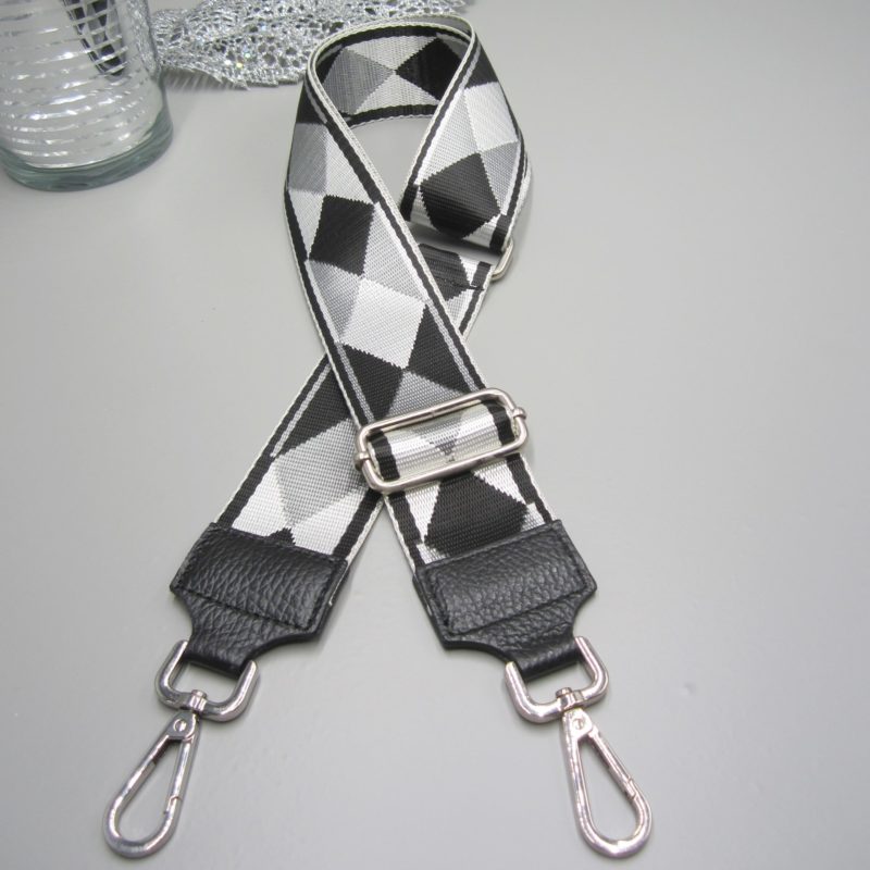 Taschengurt , Raute glanz schwarz weiß silber , Karabiner silber